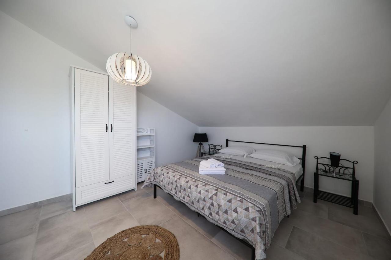 Apartment Rosso Zadar Exteriör bild