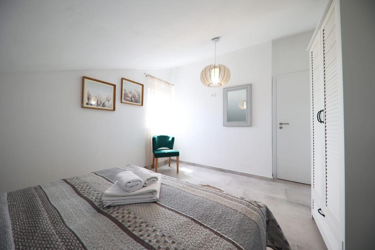 Apartment Rosso Zadar Exteriör bild